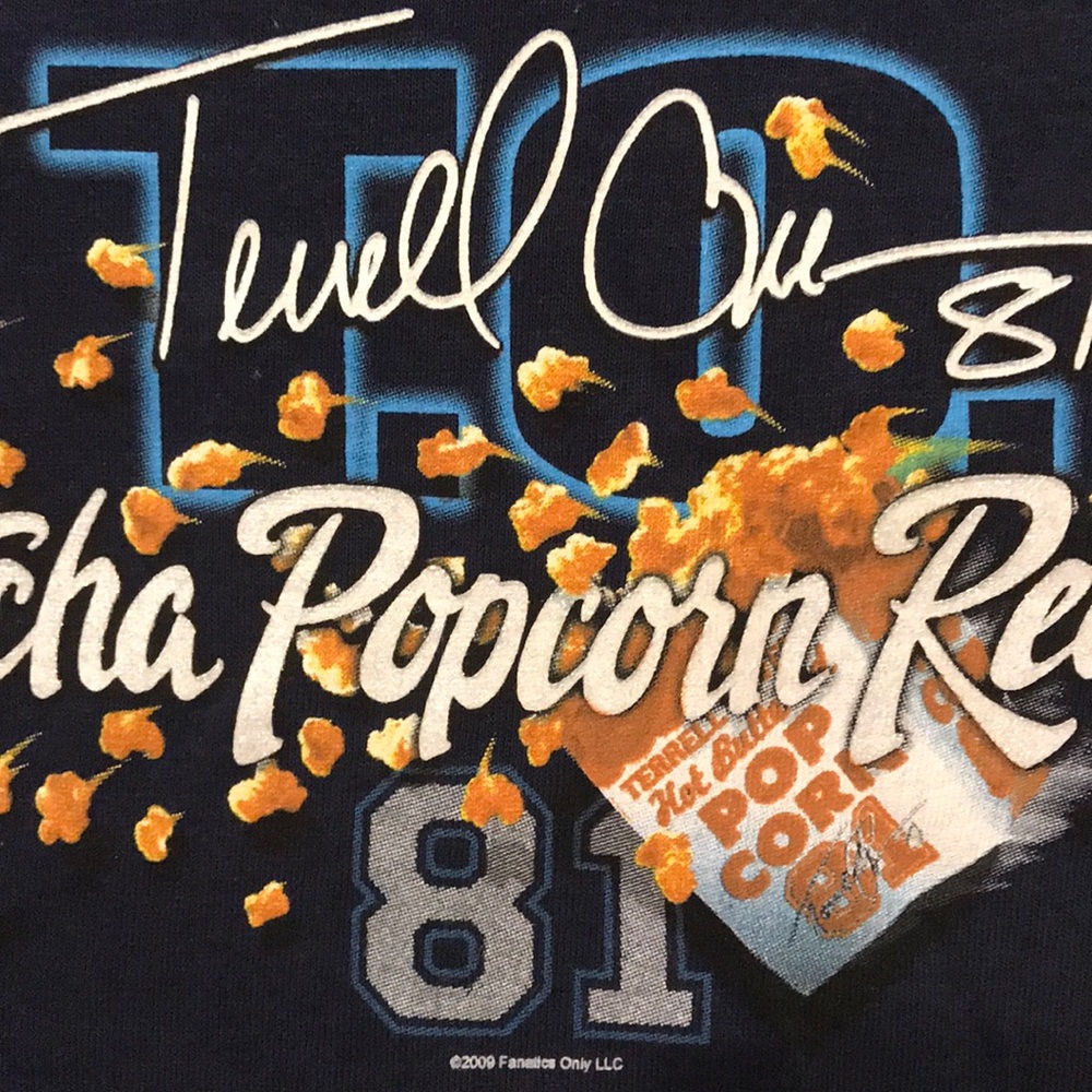 Black - Terrell Owens #81 T-shirt - Size M  - $20